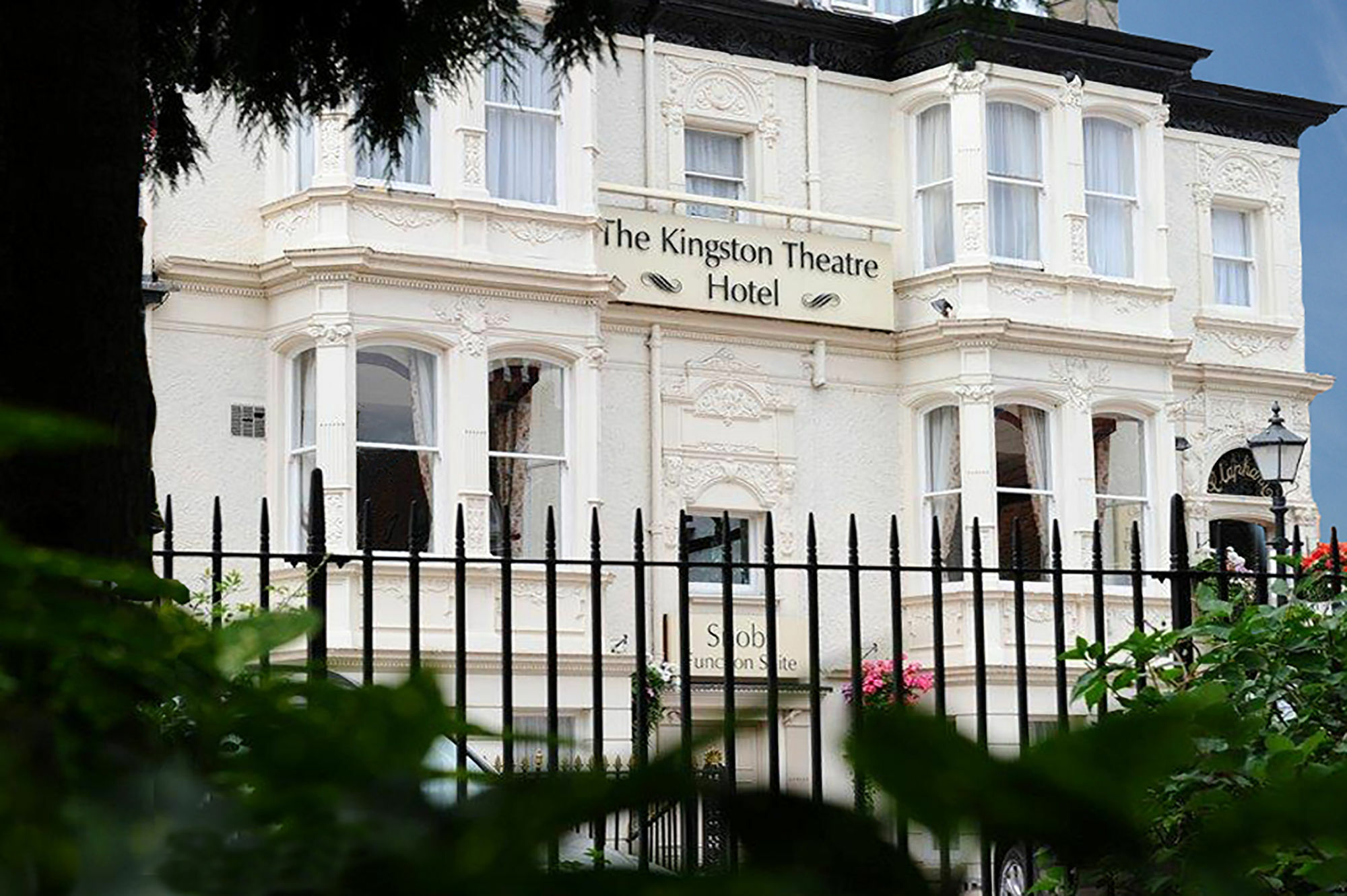 Kingston Theatre Hotel Kingston upon Hull Bagian luar foto